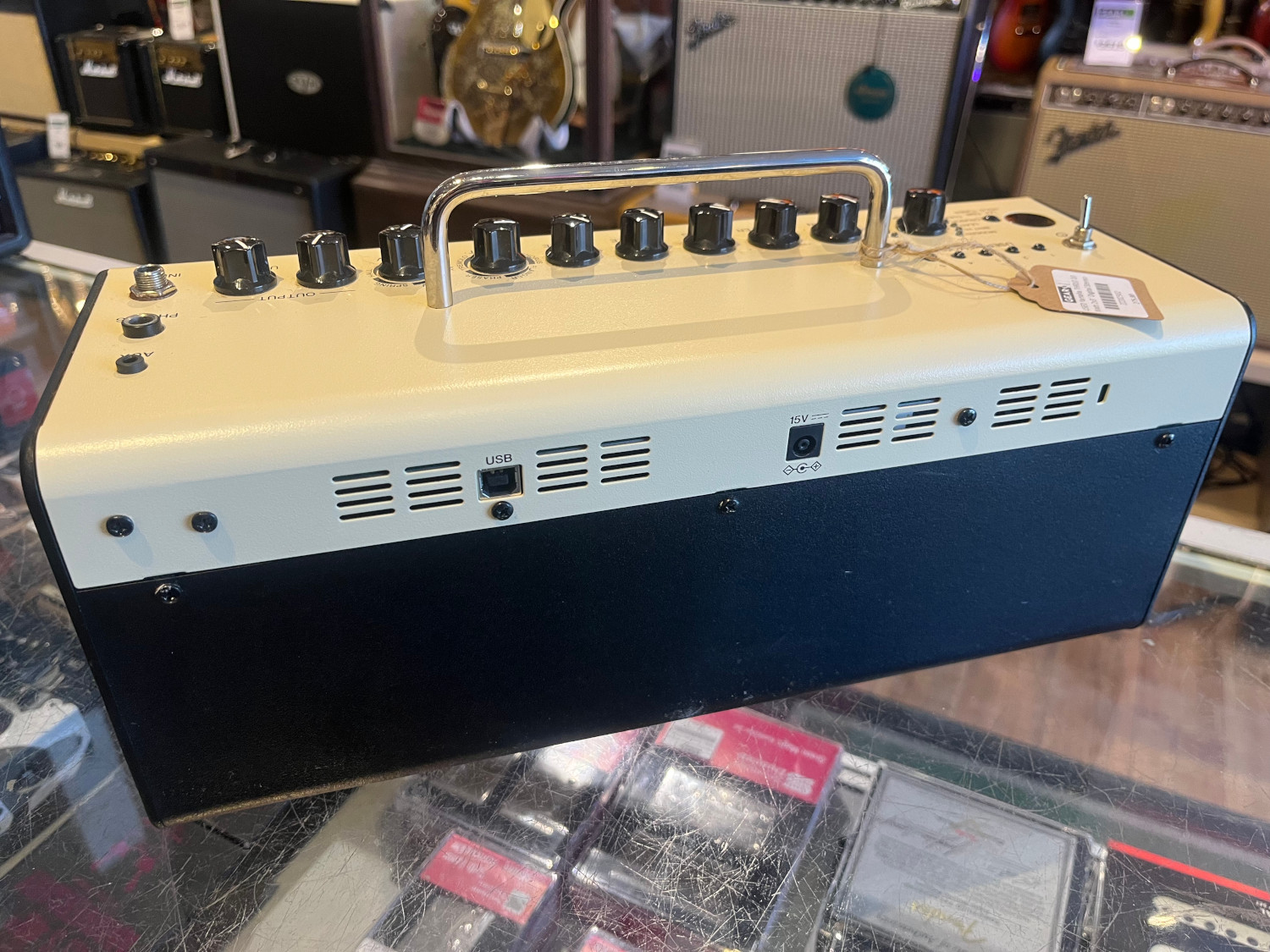 Yamaha USED Yamaha THR10 10 Watt 2x3" Digital Stereo Amplifier w/AC - Used