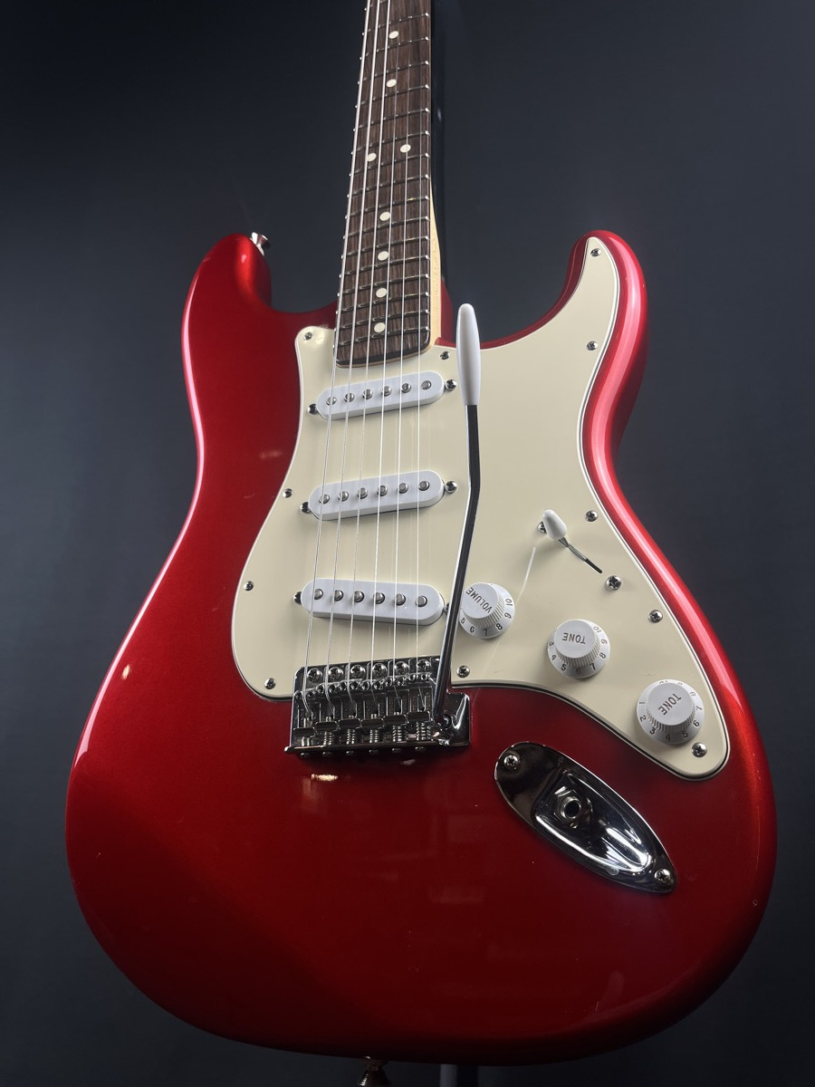 Fender USED Fender 2007 Stratocaster Standard MIM Candy Apple Red - Used