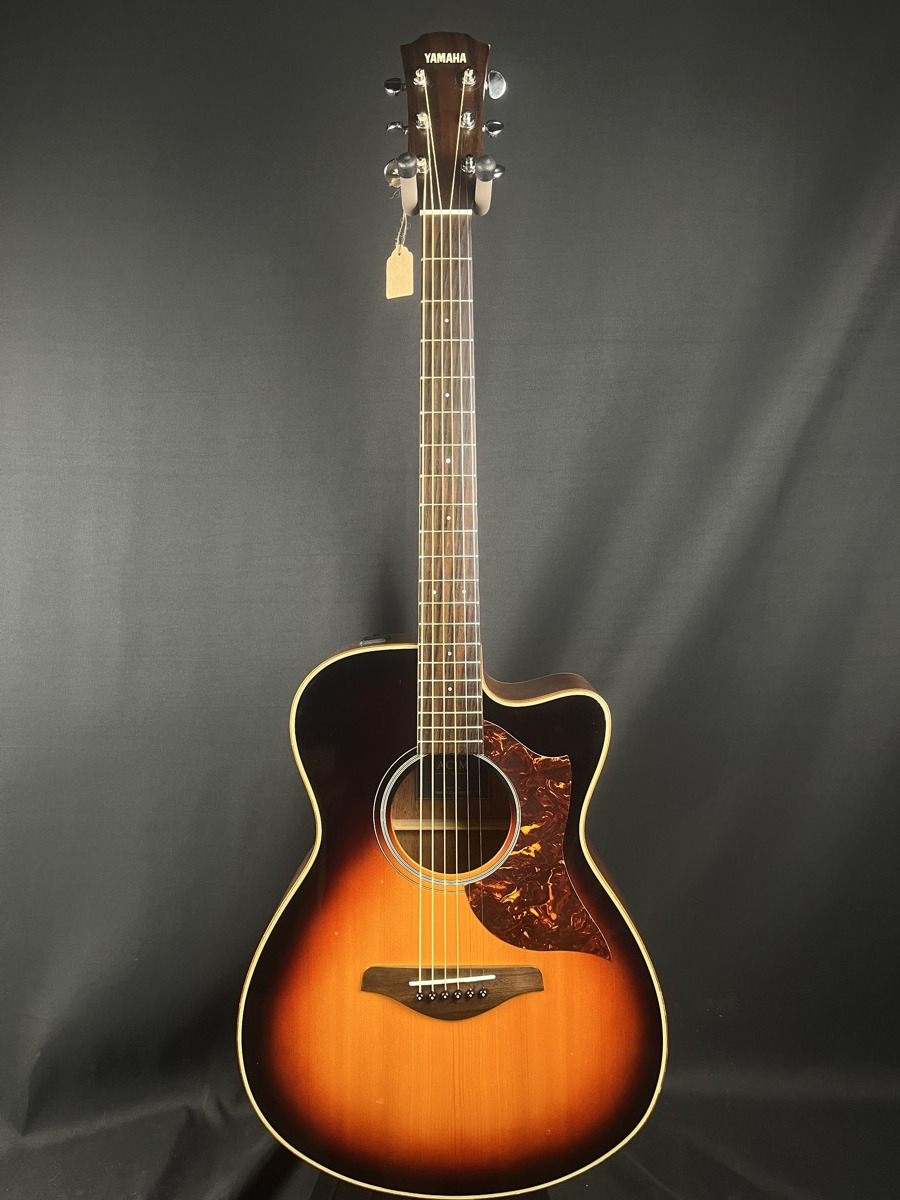 USED AC1M Spruce/Mahogany Concert Cutaway …