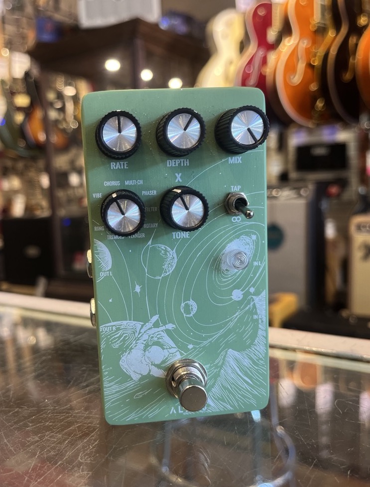 USED Alabs Novadrift Modulation Pedal w/box