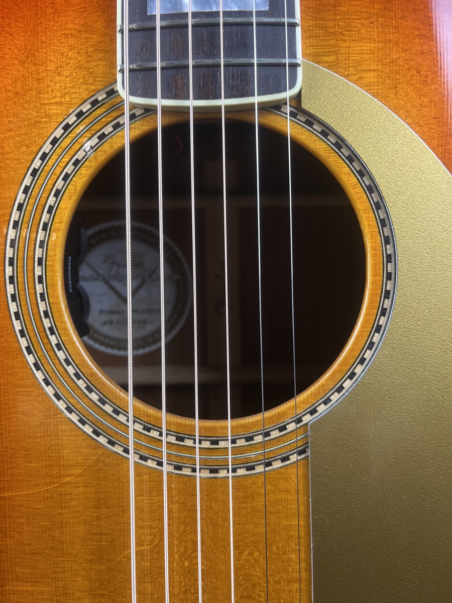 Fender Custom Shop USED Fender Custom Shop Kingman Pro Acoustic w/OHSC - CONSIGNMENT - Used