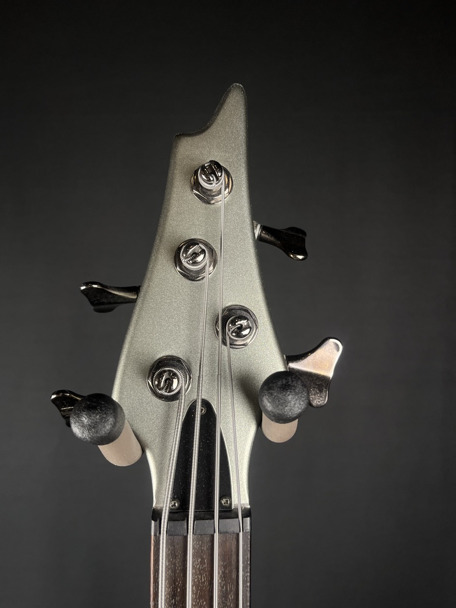 Ibanez USED Ibanez EDA 900 Ergodyne 4 String Bass Flat Silver - Used