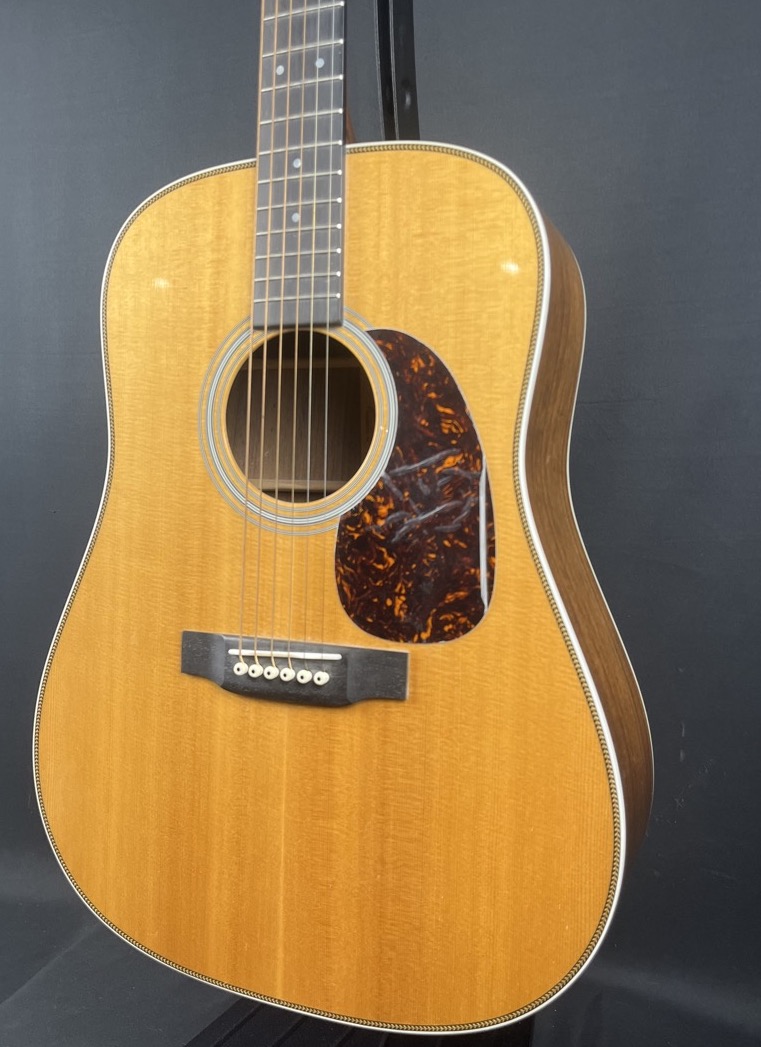 Martin USED 2017 Martin HD-28 Acoustic Dreadnought w/OHSC - CONSIGNMENT - Used