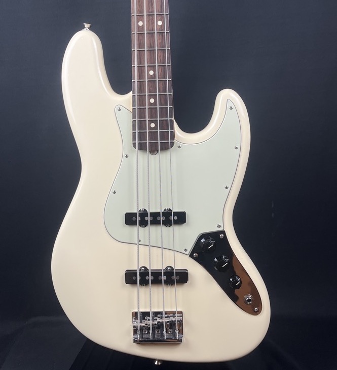 Fender USED Fender 2017 American Professional Jazz Bass w/Case - CONSIGNMENT - Used
