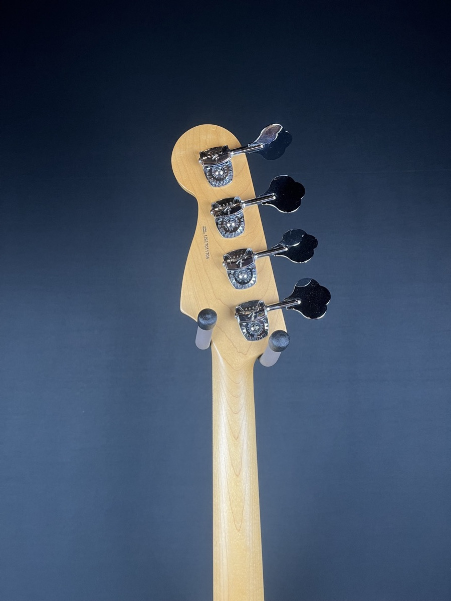 Fender USED Fender 2017 American Professional Jazz Bass w/Case - CONSIGNMENT - Used