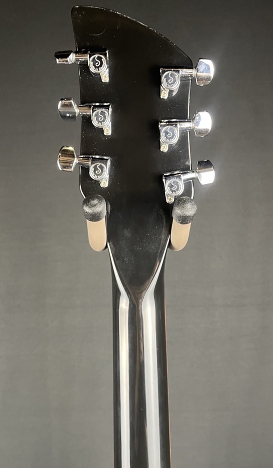 Misc USED Rickenbacker 2003 330 Jet Glo Black w/Case - Used