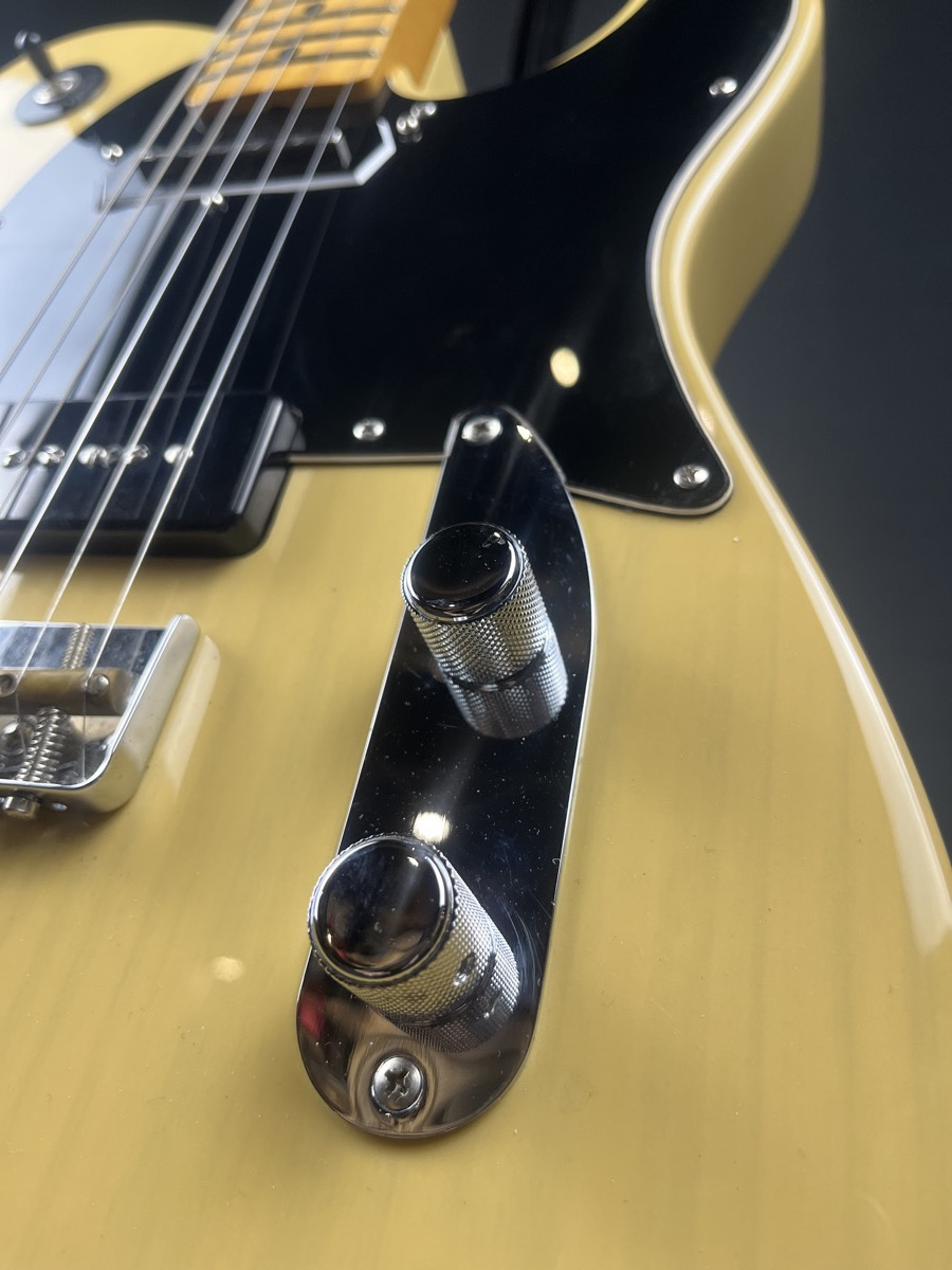 Fender USED Fender 2021 Modified Noventa Telecaster w/Case - CONSIGNMENT - Used